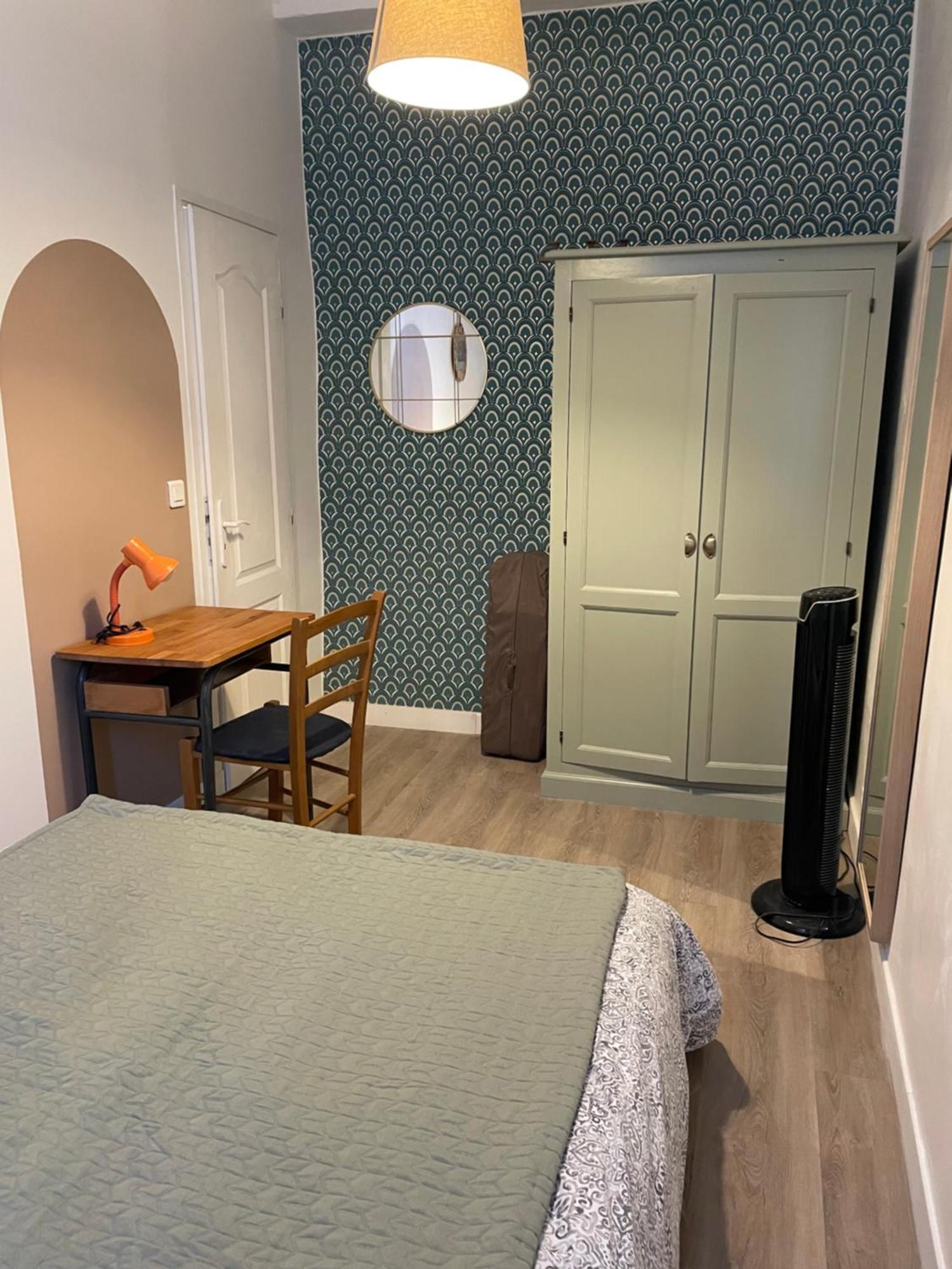Appt 2 Chambres Au Centre Ville 4E Marseille Exterior photo